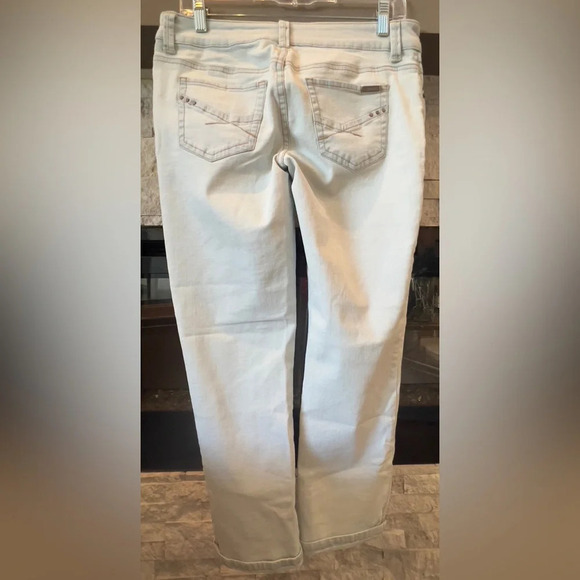 So Slimming by Chicos light wash jeans size 0 - Picture 7 of 10